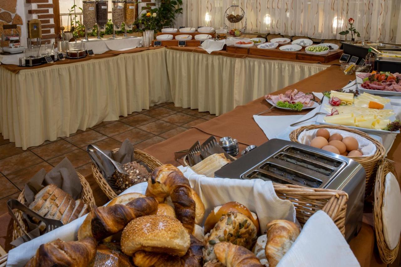 Hotel Restaurant Meteora Тюбінген Екстер'єр фото